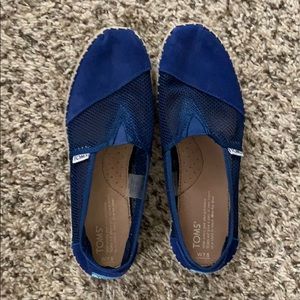 Toms slip on espadrilles